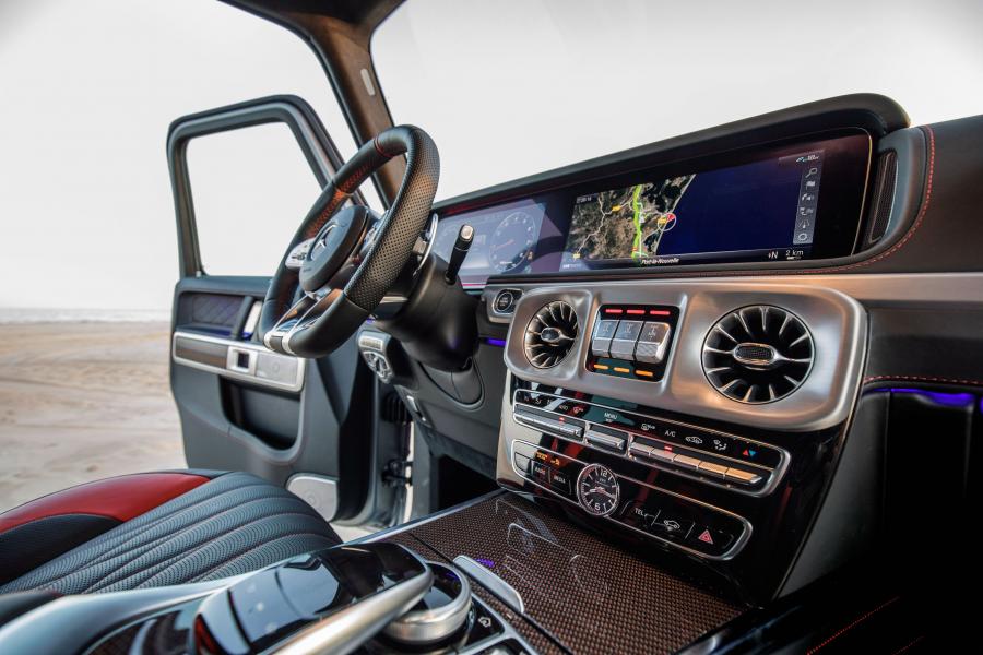 Интерьер Mercedes-AMG G63 Edition #1 (W463) 2018 года  (WW) (фото 31 из 40)
